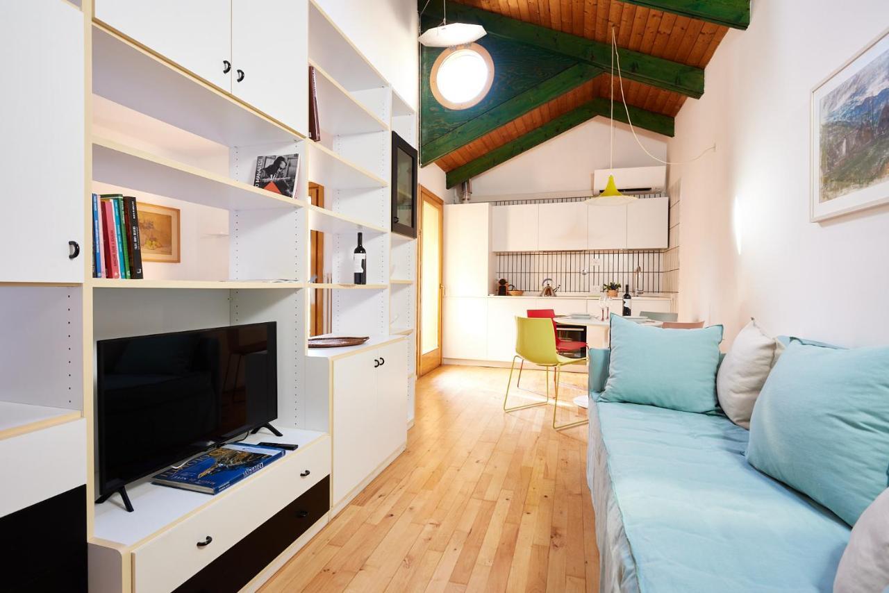 בולוניה Italian Design Small Attic מראה חיצוני תמונה